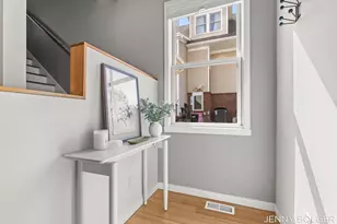 810 Livingston Ave NE, Grand Rapids, MI 49503 - Photo 4