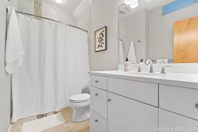 810 Livingston Avenue NE, Grand Rapids, MI 49503 - Photo 24