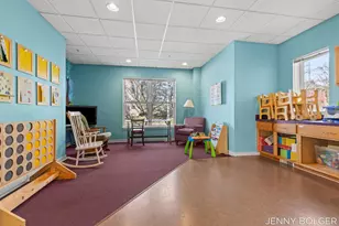 810 Livingston Ave NE, Grand Rapids, MI 49503 - Photo 48