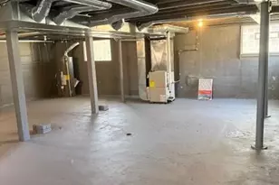 54 Massachusetts St, Highland Park, MI 48203 - Photo 54