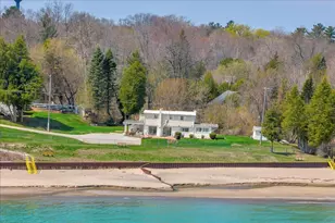 7226 Lakeview Dr, Lexington, MI 48450 - Photo 44