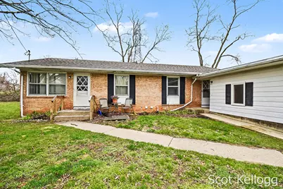 1735-1737 Sunny Creek Street SE, Kentwood, MI 49508 - Photo 2