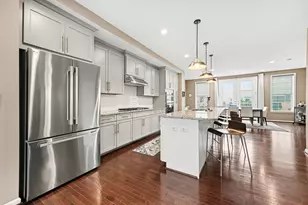 2733 S Spurway Dr, Ann Arbor, MI 48105 - Photo 10