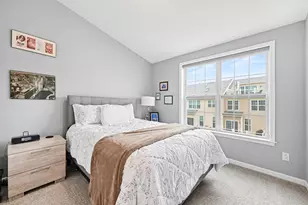 2733 S Spurway Dr, Ann Arbor, MI 48105 - Photo 24