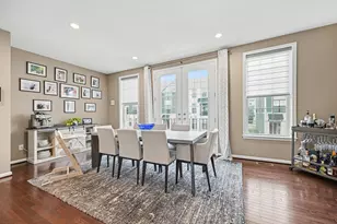 2733 S Spurway Dr, Ann Arbor, MI 48105 - Photo 16