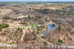 1723 W Warren Rd, Shelby, MI 49455 - Photo 4