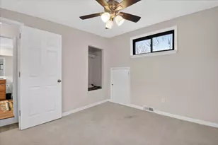 24432 Kensington St, Taylor, MI 48180 - Photo 22