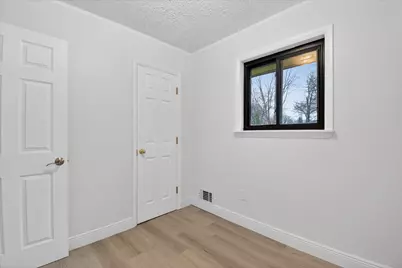 24432 Kensington Street, Taylor, MI 48180 - Photo 14