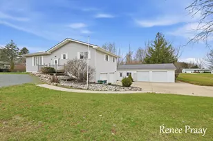 3830 Meadowbrook Ln, Hart, MI 49420 - Photo 2