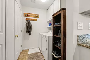 716 Cobblestone Way, Chelsea, MI 48118 - Photo 16