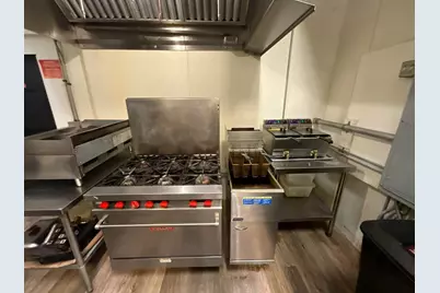 105 N Paw Paw Street, Lawrence, MI 49064 - Photo 16