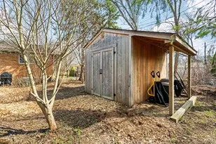 1827 Avondale Ave, Ann Arbor, MI 48103 - Photo 50