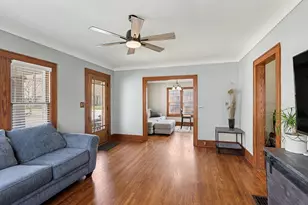 421 E Clinton St, Howell, MI 48843 - Photo 8