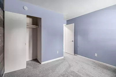 742 W Kilgore Road #108, Kalamazoo, MI 49008 - Photo 24