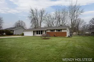 306 N 145th Ave, Holland, MI 49424 - Photo 2