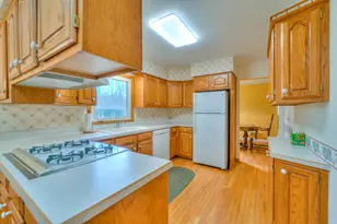 4729 Pin Oak Trail, Jackson, MI 49201 - Photo 8