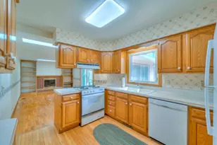 4729 Pin Oak Trail, Jackson, MI 49201 - Photo 10