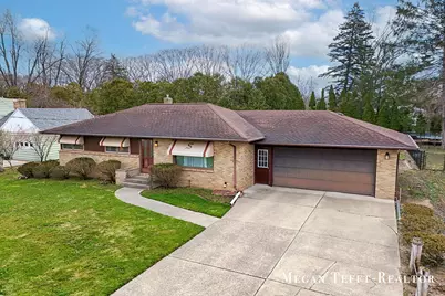 900 Maynard NW, Grand Rapids, MI 49504 - Photo 2