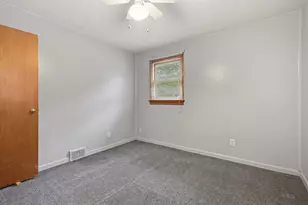 1401 S 2nd St, Kalamazoo, MI 49009 - Photo 12