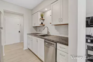 7450 Boulder Bluff Dr, Jenison, MI 49428 - Photo 4