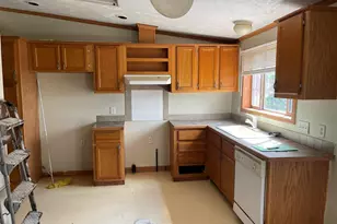 8534 Clough Rd, Parma, MI 49269 - Photo 14