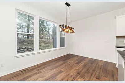 4228 Corvo, Kalamazoo, MI 49006 - Photo 10