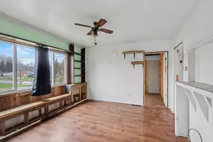124 Eastern Ave, Allegan, MI 49010 - Photo 10