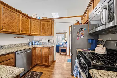 9575 Anna Maria Court, Portage, MI 49002 - Photo 8