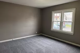 182 Bondie St, Wyandotte, MI 48192 - Photo 10