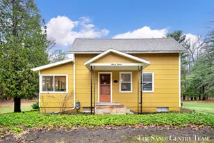 1111 2nd St, Pentwater, MI 49449 - Photo 6
