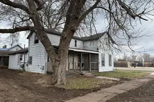 115 E 4th St, Evart, MI 49631 - Photo 24