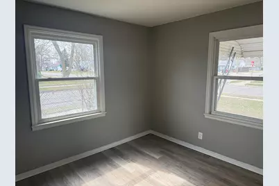 26700 Grandmont Street, Roseville, MI 48066 - Photo 8