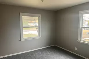 26700 Grandmont St, Roseville, MI 48066 - Photo 18