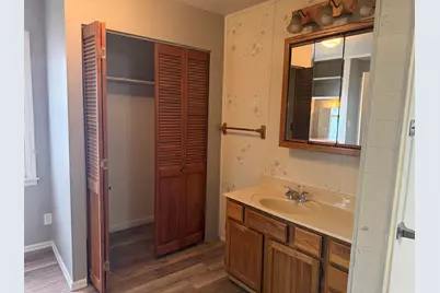 26700 Grandmont Street, Roseville, MI 48066 - Photo 20