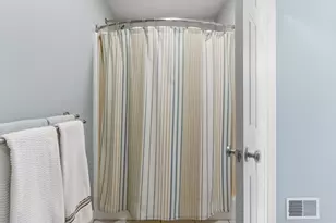 16069 Grazenview St, Schoolcraft, MI 49087 - Photo 30