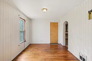 607 Mechanic St, Three Rivers, MI 49093 - Photo 4