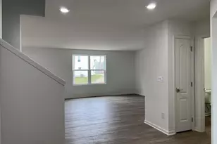 9272 Hemlock Ln, Dexter, MI 48130 - Photo 6