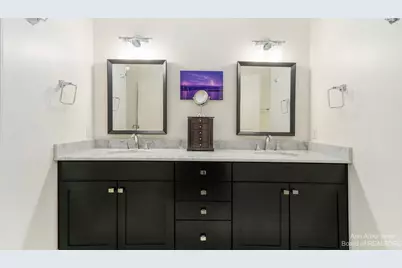 203 W Summit Street, Ann Arbor, MI 48103 - Photo 20