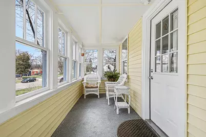 2638 Longstreet Avenue SW, Wyoming, MI 49509 - Photo 2