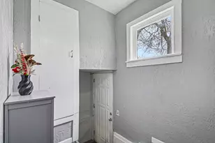 2638 Longstreet Ave SW, Wyoming, MI 49509 - Photo 12