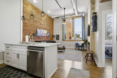 460 Broadway Street #204, South Haven, MI 49090 - Photo 4