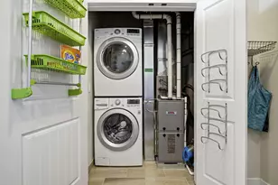 460 Broadway St, South Haven, MI 49090 - Photo 14