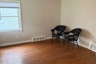 20202 Washtenaw St, Harper Woods, MI 48225 - Photo 4