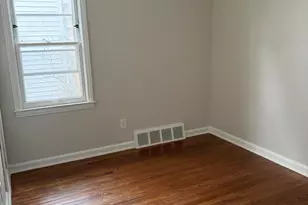 20202 Washtenaw St, Harper Woods, MI 48225 - Photo 12