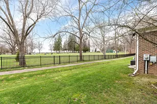 1329 Stewart Dr, Ypsilanti, MI 48198 - Photo 4