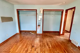 1565 N Teakwood Dr, Stevensville, MI 49127 - Photo 12