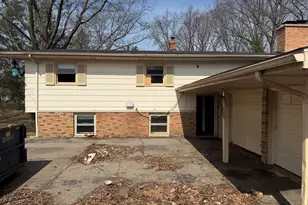 1565 N Teakwood Dr, Stevensville, MI 49127 - Photo 20