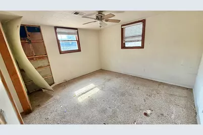 1565 N Teakwood Drive, Stevensville, MI 49127 - Photo 16