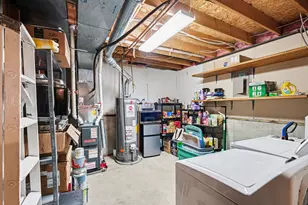 302 Maizie Ln, Sparta, MI 49345 - Photo 24