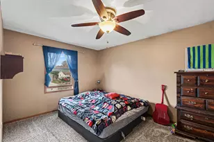 302 Maizie Ln, Sparta, MI 49345 - Photo 12